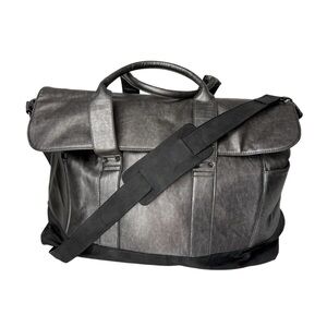 Target Limited Men’s Weekend Travel XL Duffle Bag Carry On Grey Metallic Busines